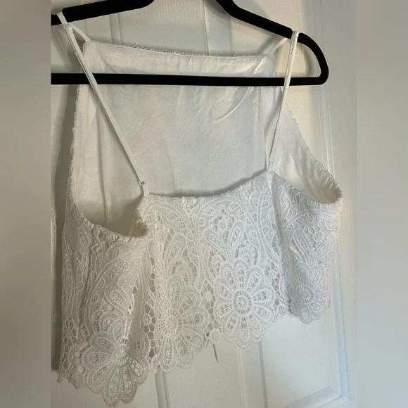 NWT White Lace High Neck Cropped Cami Abercrombie & Fitch Size Large - Picture 7 of 10